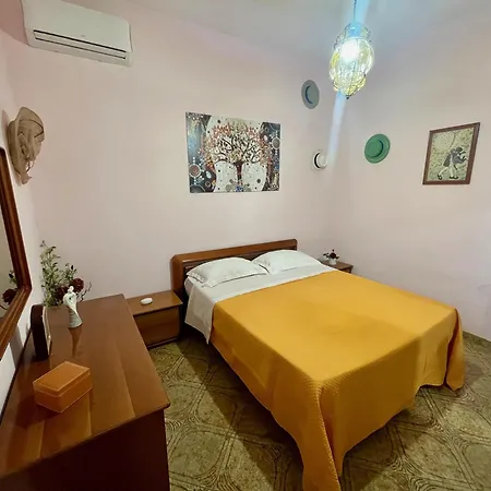 La Casa Di Luisa 3 Guest house *